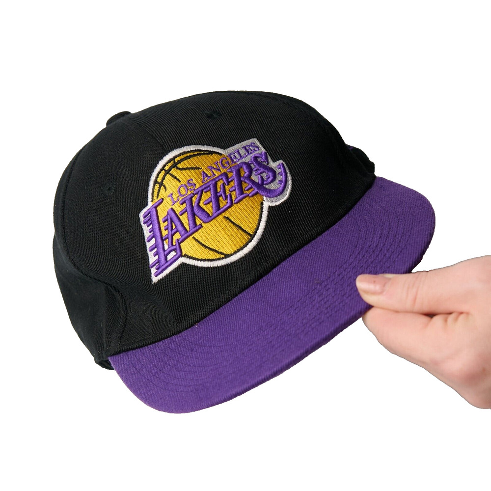 New Era Hat Adult 7 1/2 Black Purple Logo NBA Los Angeles Lakers Fitted 59FIFTY